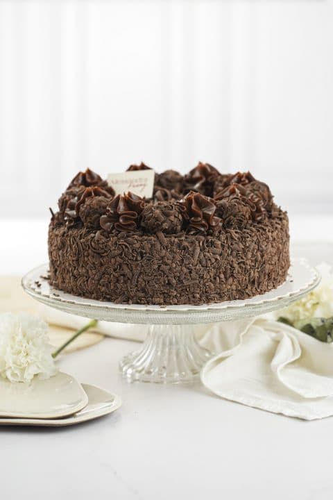 Torta de Chocolate — Queque de chocolate húmedo con fudge.